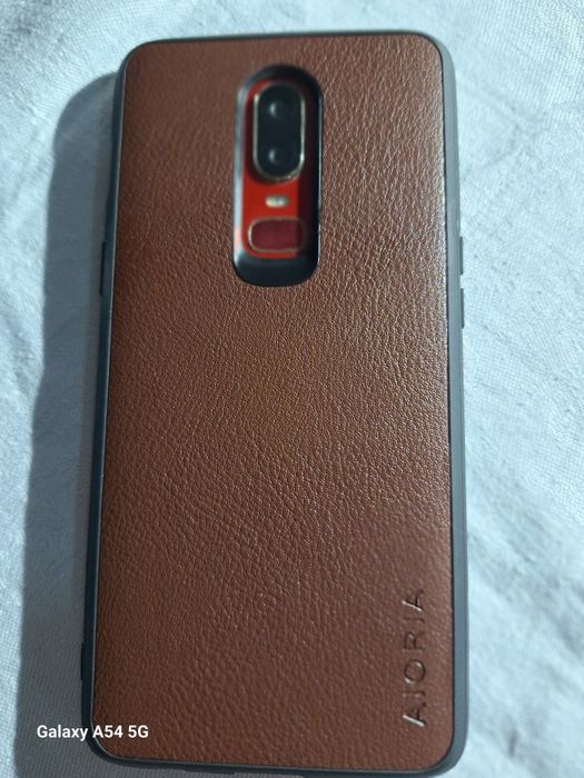 Vând telefon ONE PLUS 6.,