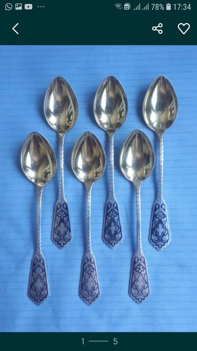 Серебряные чайные ложки.