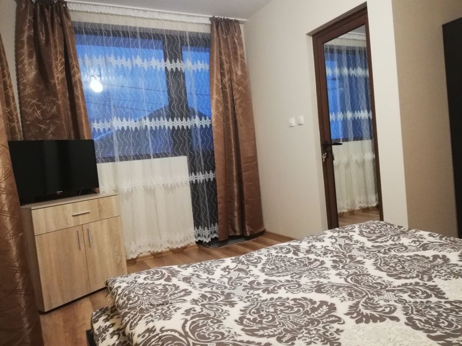 Дава се под наем Тристаен апартамент в Сапарева баня - 80 кв.м за 714 € - Снимка #7