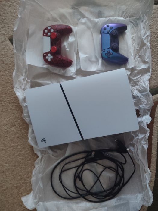 Продаю пс 5 слим