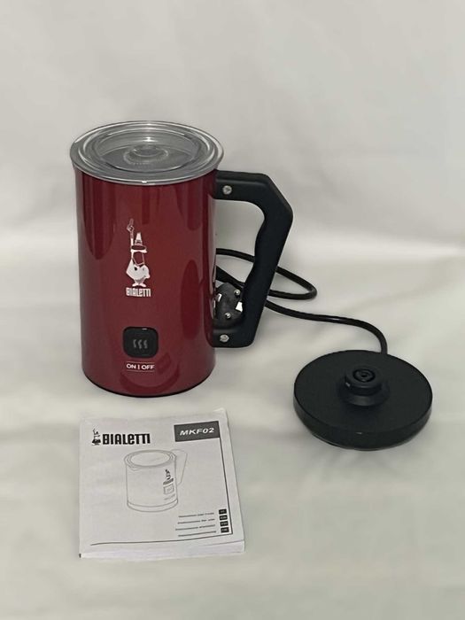 Електрически пенообразувател за мляко Bialetti MKF02 Rosso (Отлично състояние)
