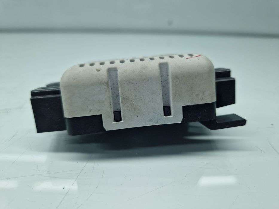 Amplificator antena  Volkswagen Golf 7 (5G) [Fabr 2014-prezent] 5Q003