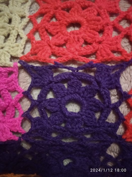 Продам покрывало ручной работы