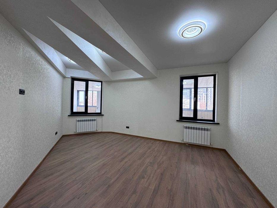 Новостройка на Бадамзаре 4/3/10 160 кв.м. с ремонтом=