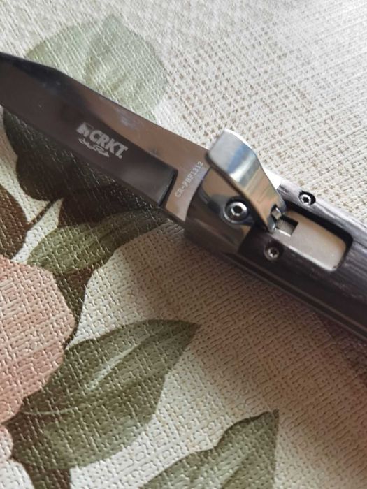 Чисто нов автоматичен нож USA