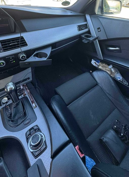 Продавам BMW E61 530D