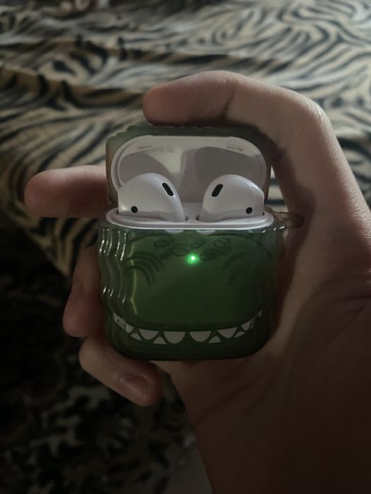 Airpods 2 ориг срочно