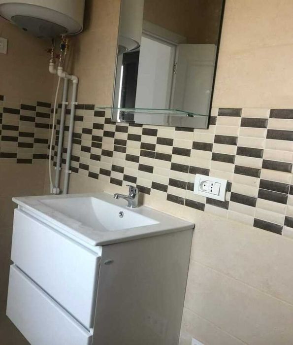 Casa Modulara si Garaje Auto din structura metalica si panou sandwich