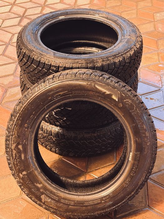 Зимние шины 185/65/15