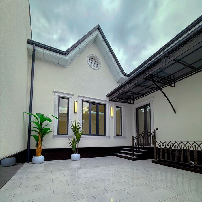 Янги тушган 4 хонали коттедж сотилади! ориентир Индекс Бозори