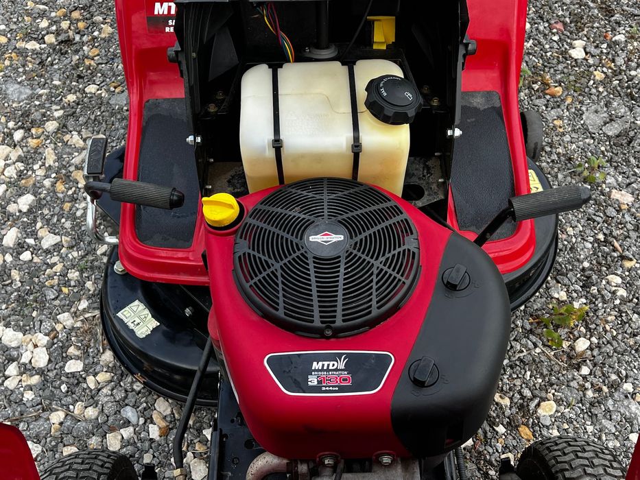 Тракторна косачка , трактор MTD SMART RE 130H