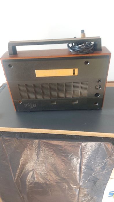 Грамофон Unitra Fonica и Старо българско радио