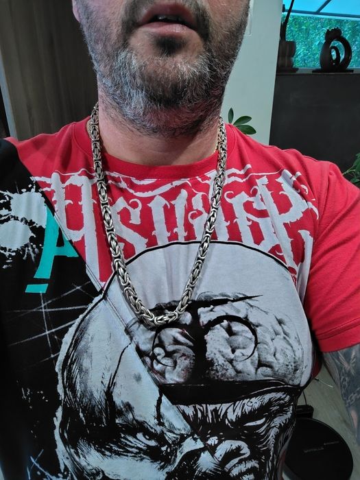 Продавам сребърен ланец