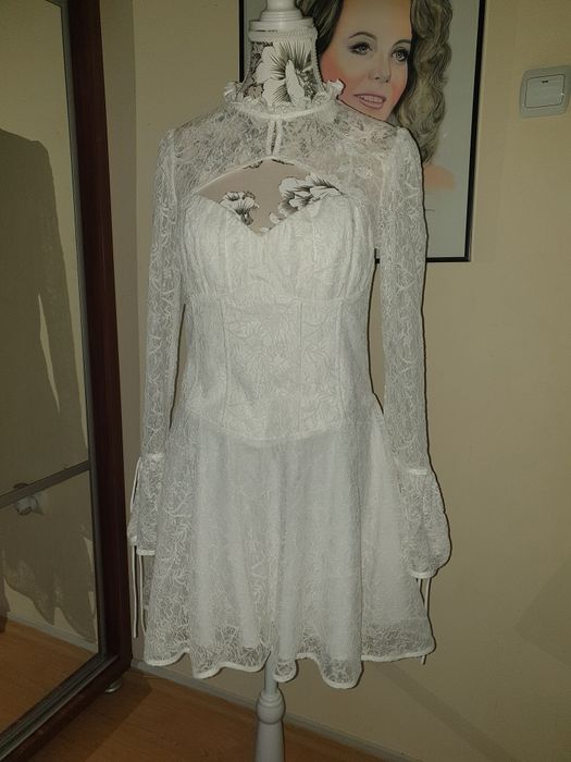 Rochie dantela cubunie/botez  Asos