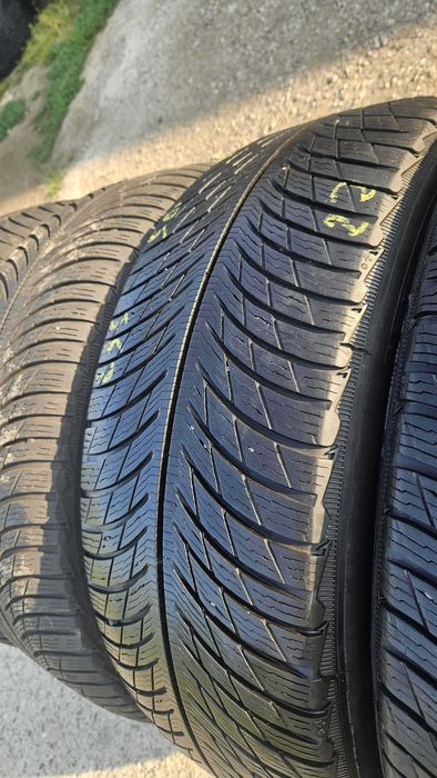 235/50 R19 • Iarna • Michelin Pilot Alpin 5 103H XL | 4 buc | Pret/buc