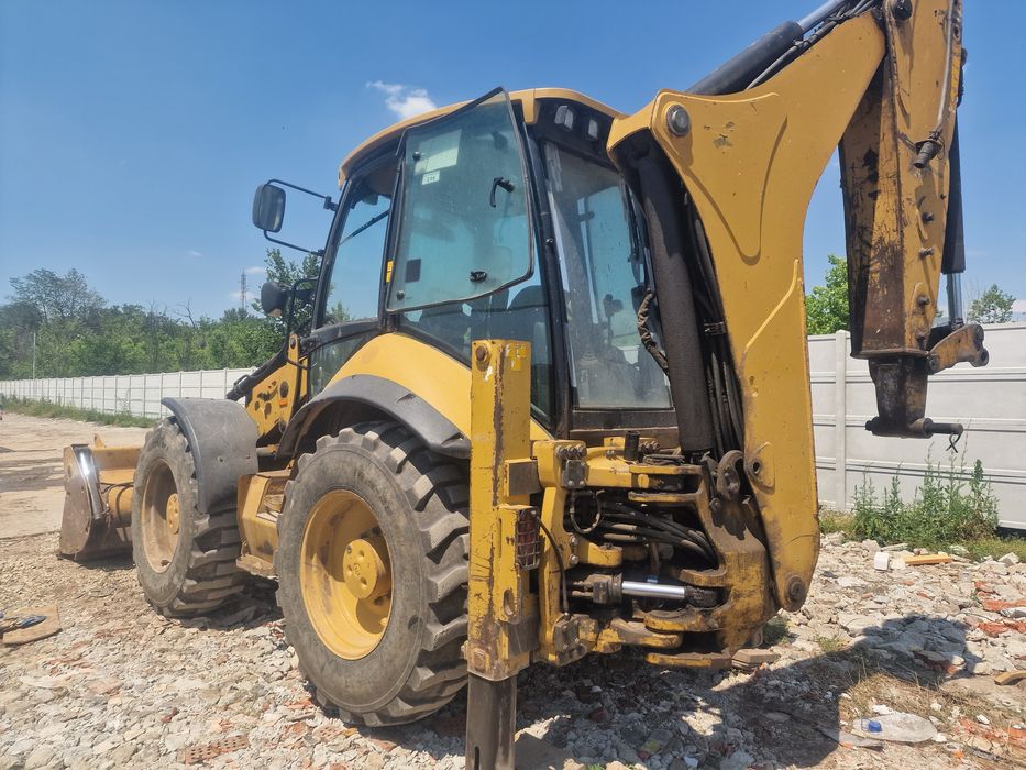 Buldoxcavator caterpillar