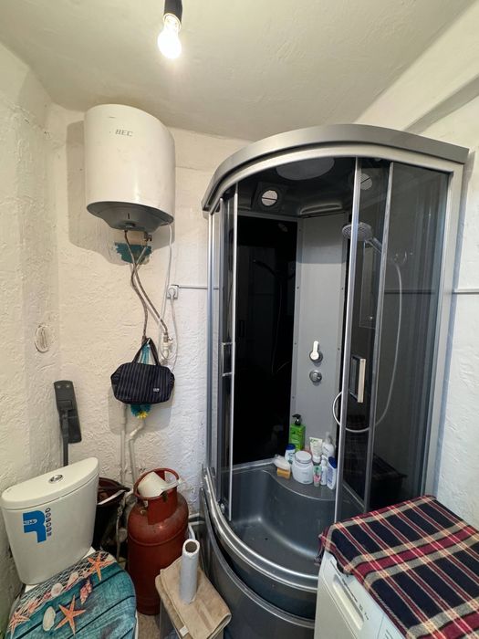 Продам 2 комнатную квартиру