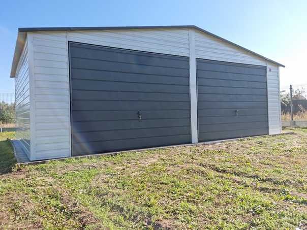 Garaj 6m x 5m Tabla Acrilica Alb cu Accente Maro Producator Direct