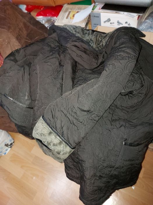 Куртки ,плащ бесплатно