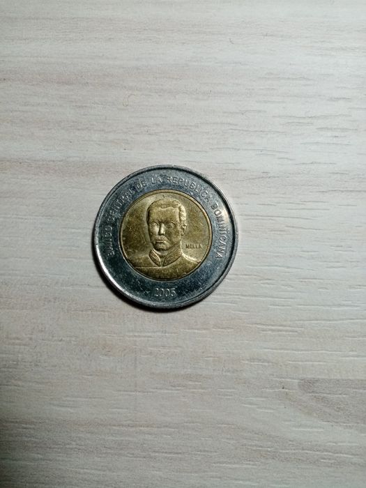 Монети Домениканска република