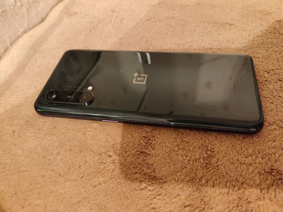 Продам Смартфон One Plus Nord CE 5G