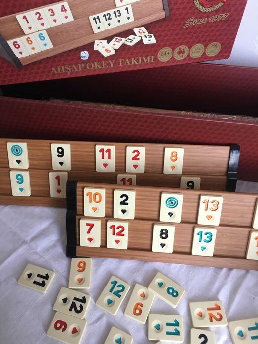 Joc Remi Remy Rummy NOU Table grele din lemn masiv lacuit. SIGILAT!