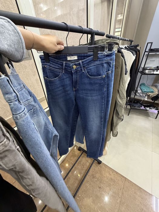 Брюки и джинсы, Mango, Lime, Stradivarius, Zarina, Massimo, Wrangler