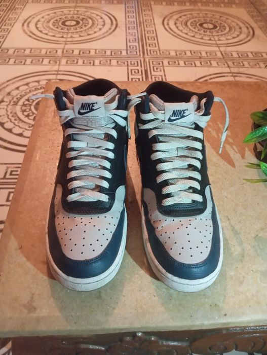 Vând Nike High bărbați