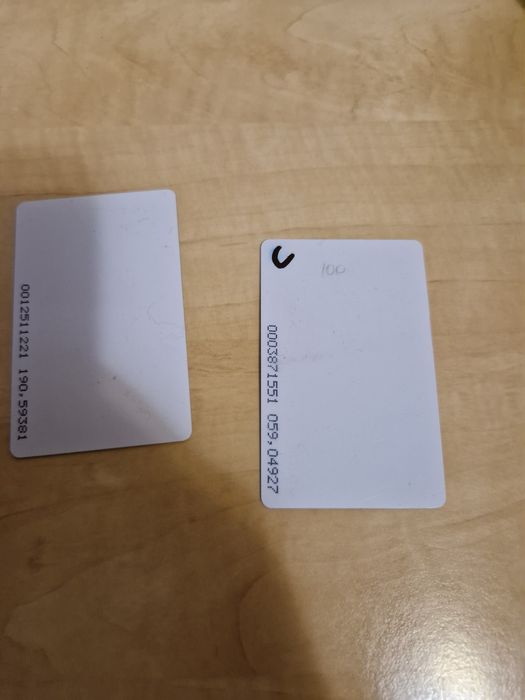 Vând 2 skipassuri la marisel (adult si un copil) cu 14 urcari fiecare