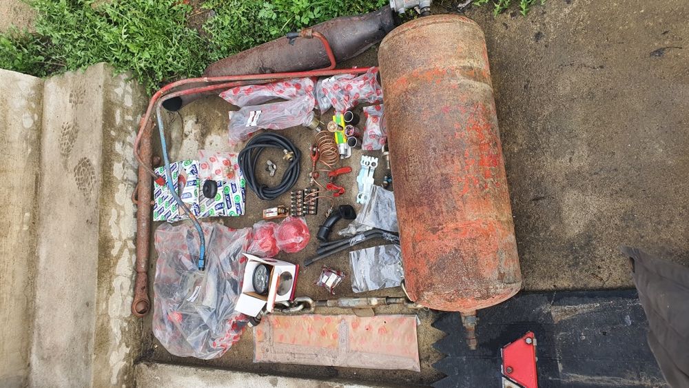 diferite piese u 650