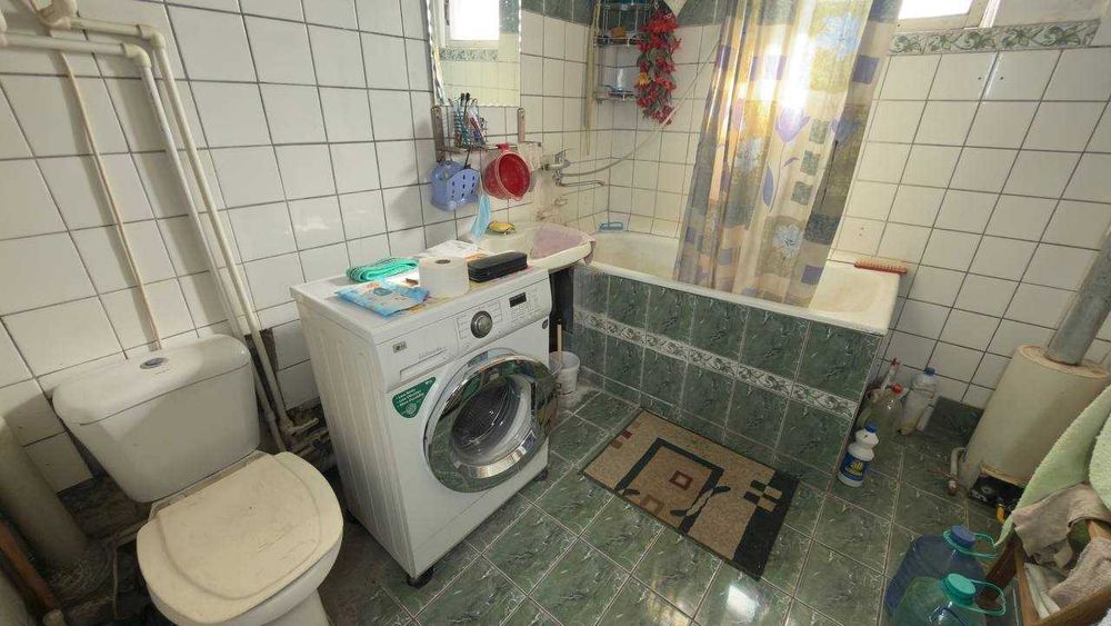 Ваи. Ваи чойхона 4 қаватда 2 хонали квартира сотилади. ID: 1789