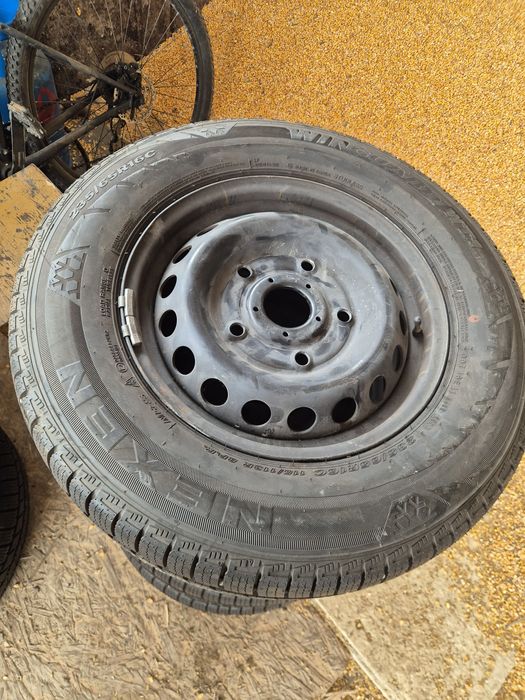 Jante Roti Ford Transit 235 65 16. C.  225 75 16C Continental Michelin