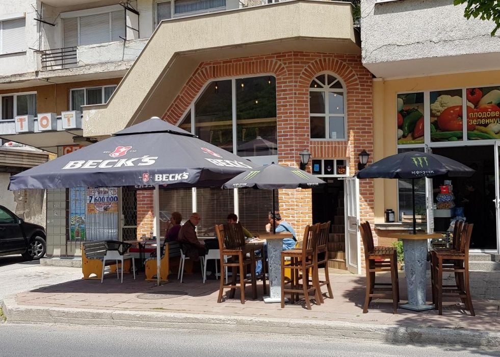 Продава се Заведение в Смолян, Стар център - 60 кв.м за 1167 €/кв.м - Снимка #11