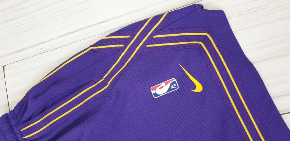 Nike NBA Dri - Fit Los Angeles Lakers  / S НОВО! ОРИГИНАЛ! Мъжки Къси