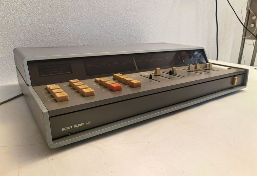 Tuner Scan Dyna 2400 4 iesiri radio vintage