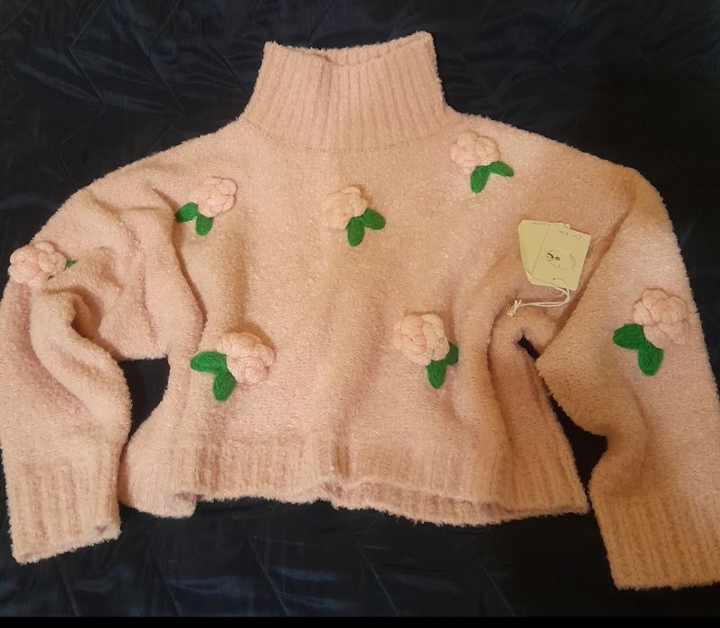 Дамска блуза с цветя