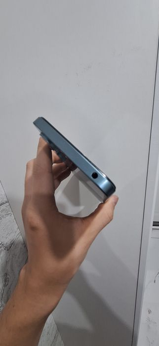 Смартфон POCO C65 256 ГБ.