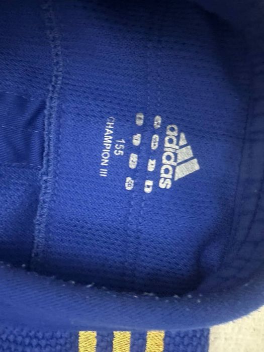 Кимано Адидас золотой