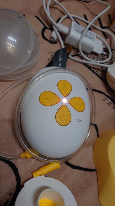 Помпа за кърма Medela Solo Електрическа Модел 2021