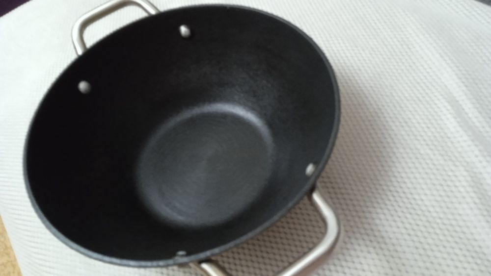 Казан, сковорода Wok