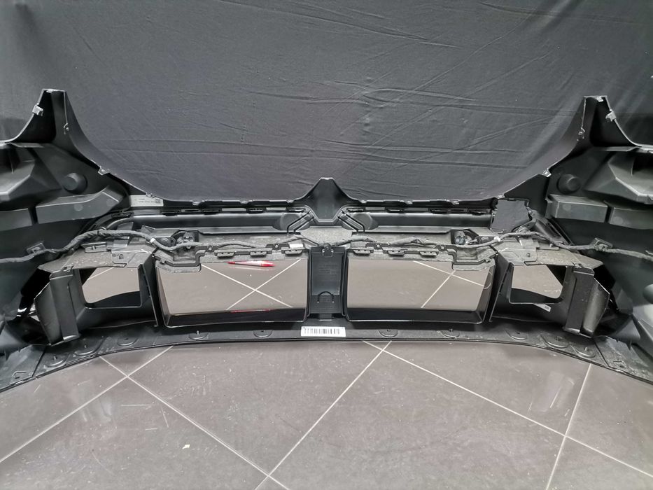 BMW G90 G99 M5 Като Нова Предна Броня Комплект Frozen deep grey