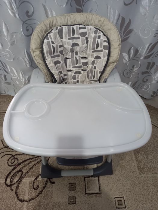 Продам стульчик для кормления