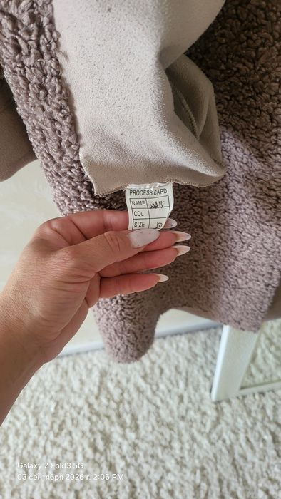 Продам дублёнку двухстороннюю.