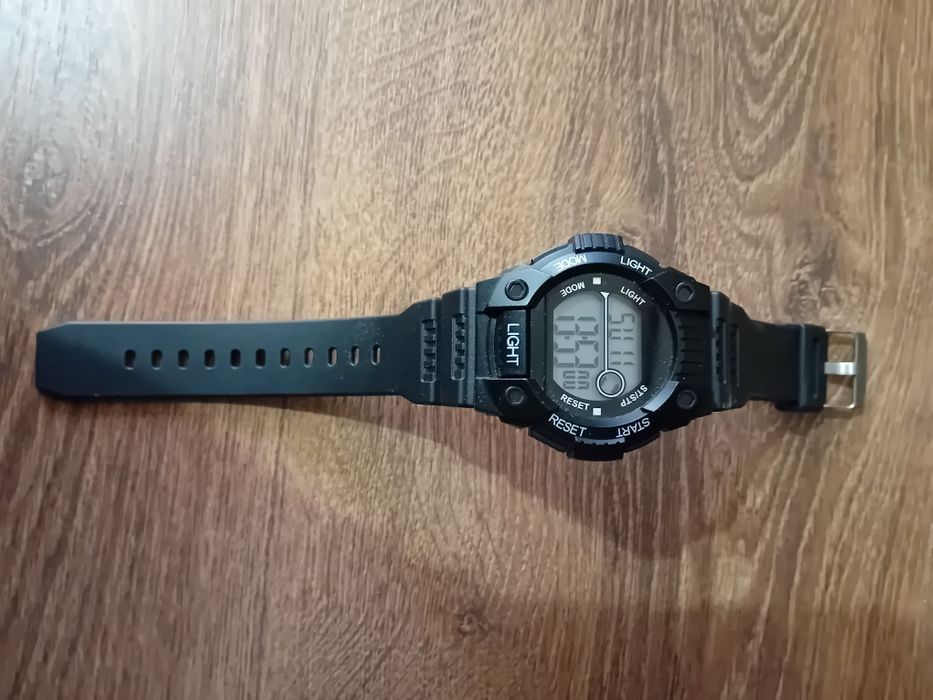 Мъжки часовник...