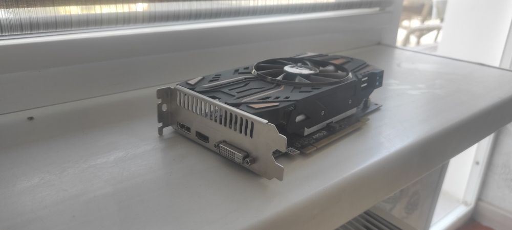 Видеокарта AMD RX550-4G D5