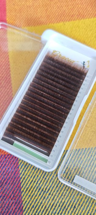 Коричневые ресницы изгиб С