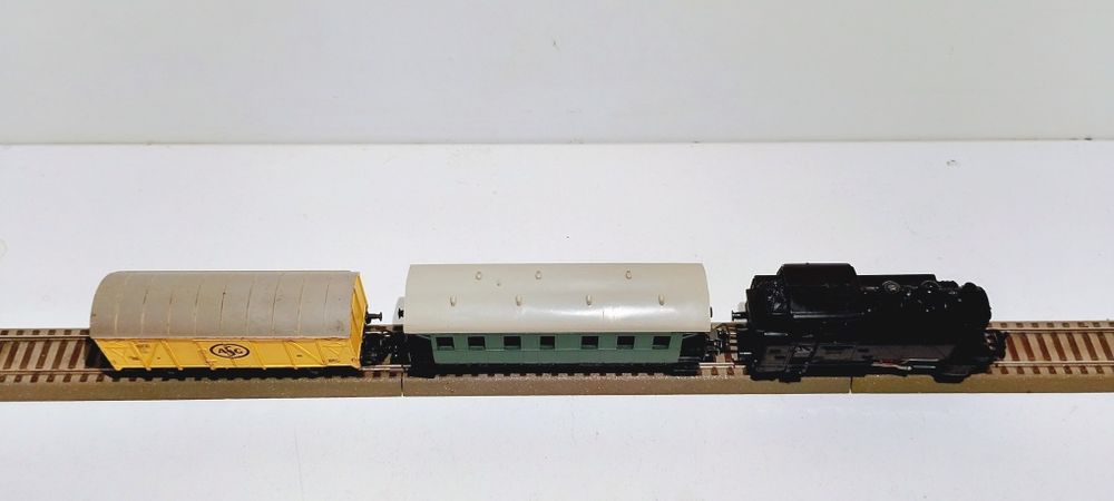 Set trenulet electric Piko scara HO