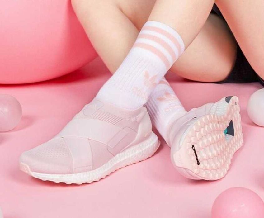 Оригинални дамски обувки ADIAS ULTRABOOST Stella McCartney  два цвята
