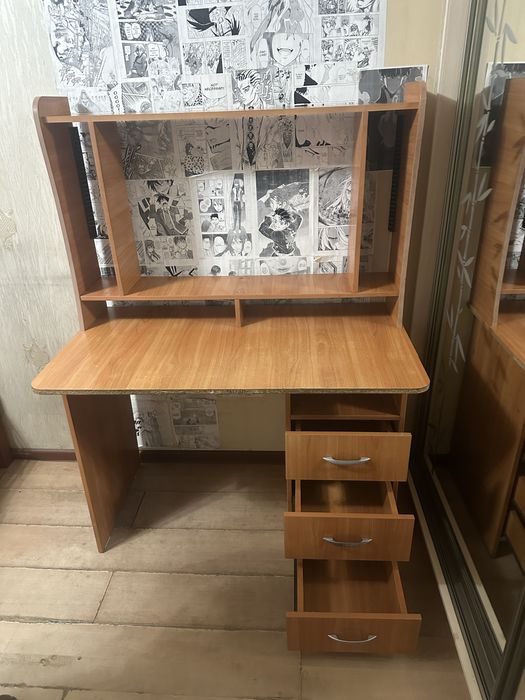 Продам письменный / компьютерный. стол