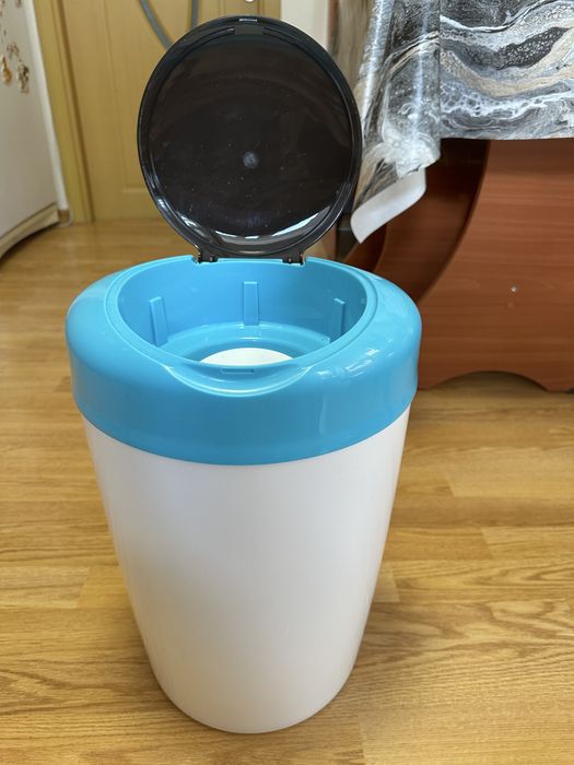 Cos de gunoi Sangenic Tommee Tippee